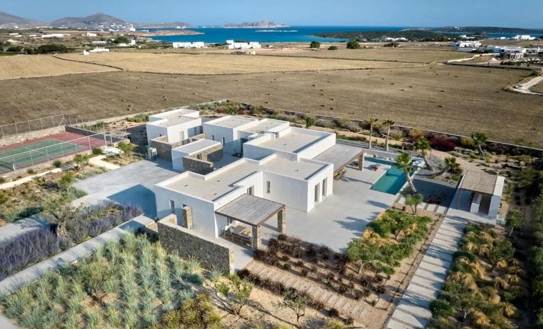 Luxury Seaview Villa in Paros Greece 18