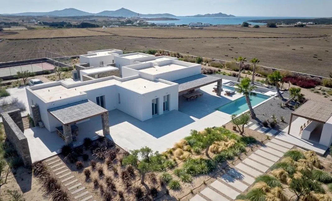 Luxury Seaview Villa in Paros Greece 19