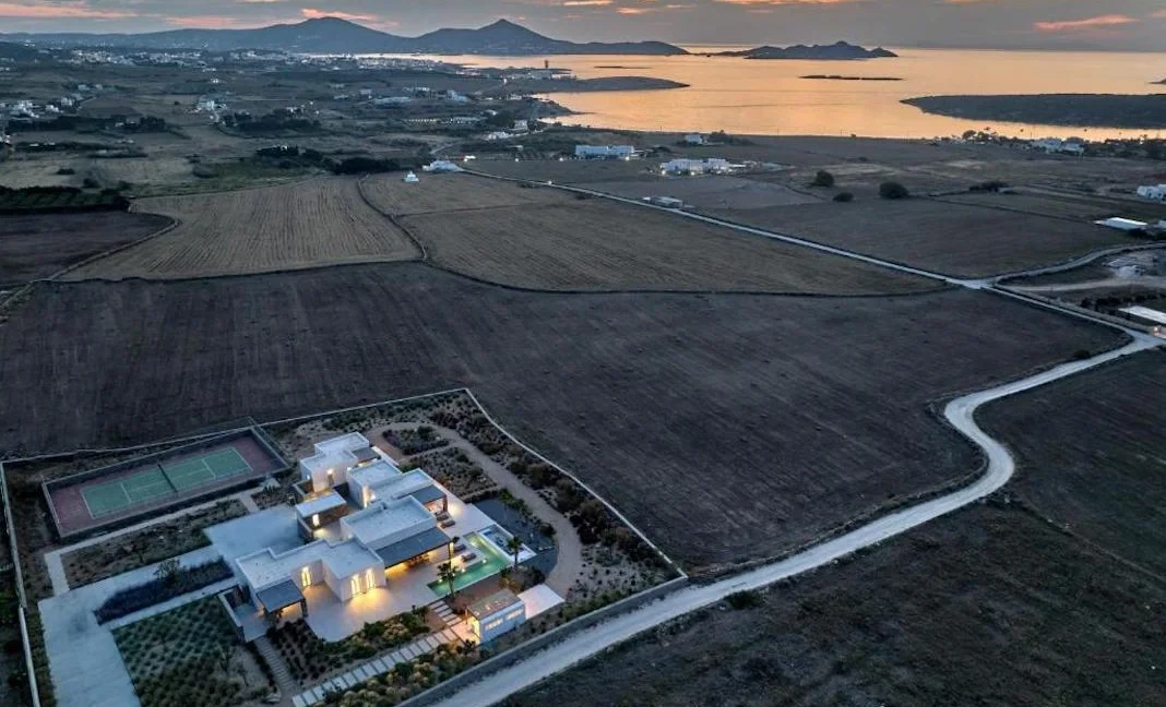 Luxury Seaview Villa in Paros Greece 21