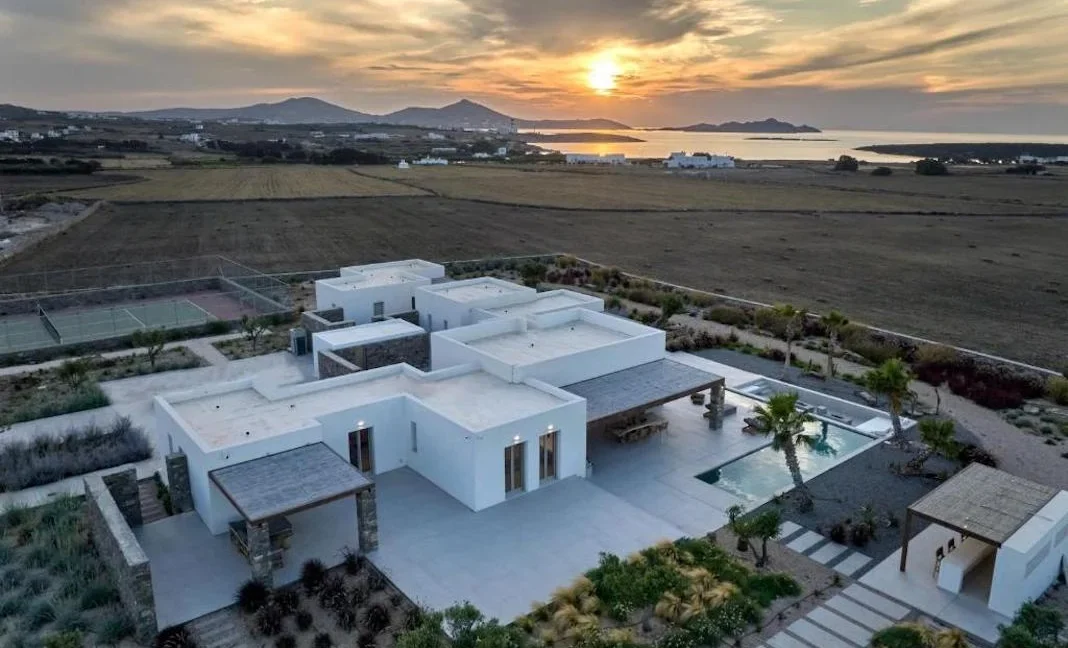 Luxury Seaview Villa in Paros Greece 22