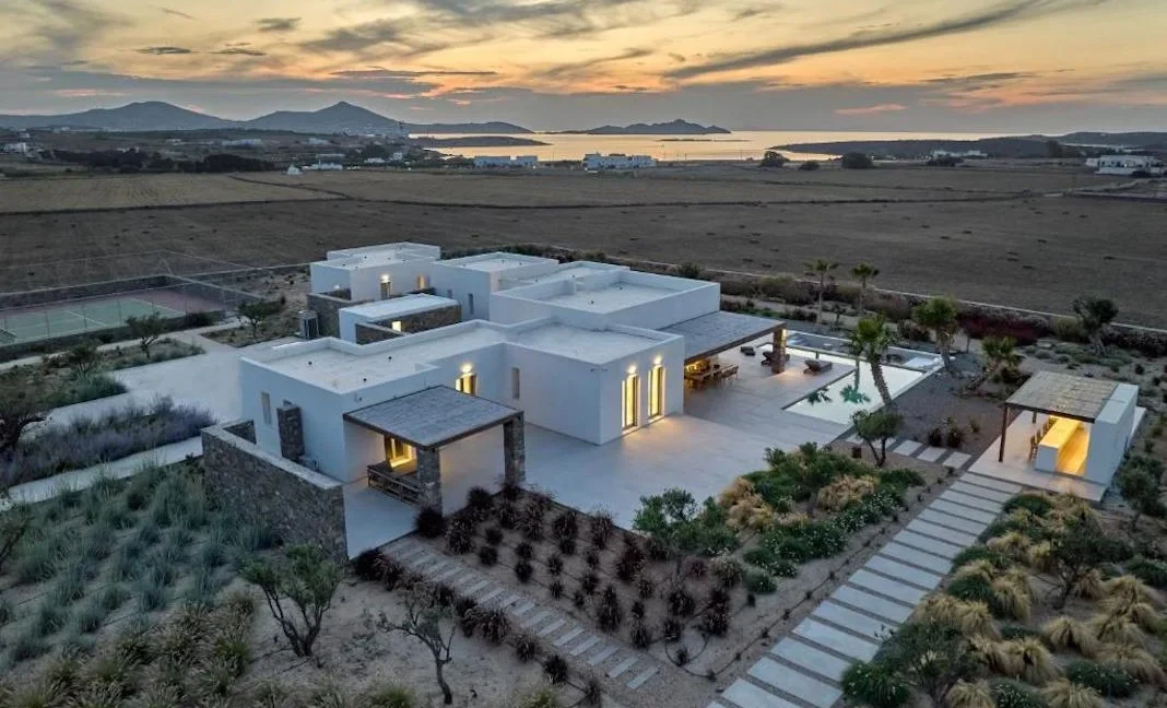 Luxury Seaview Villa in Paros Greece 26
