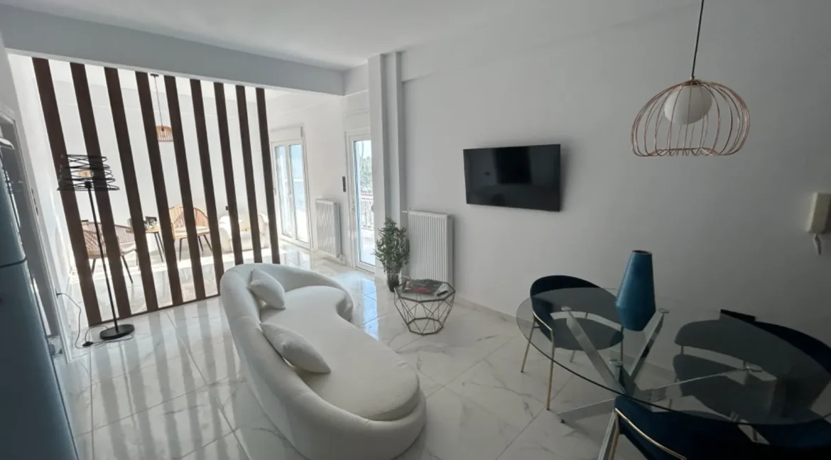 Renovated Apartment for Sale in Glyfada Center 1