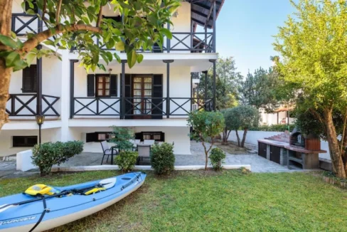 Seafront House in Halkidiki 10