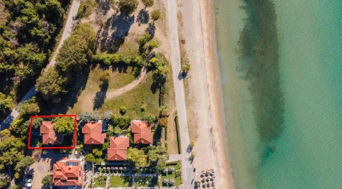 Seafront House in Halkidiki