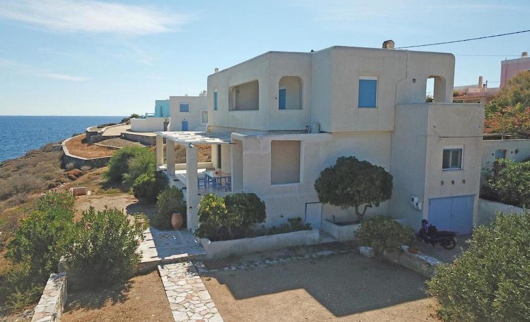 Seafront Villa for Sale in Syros 34