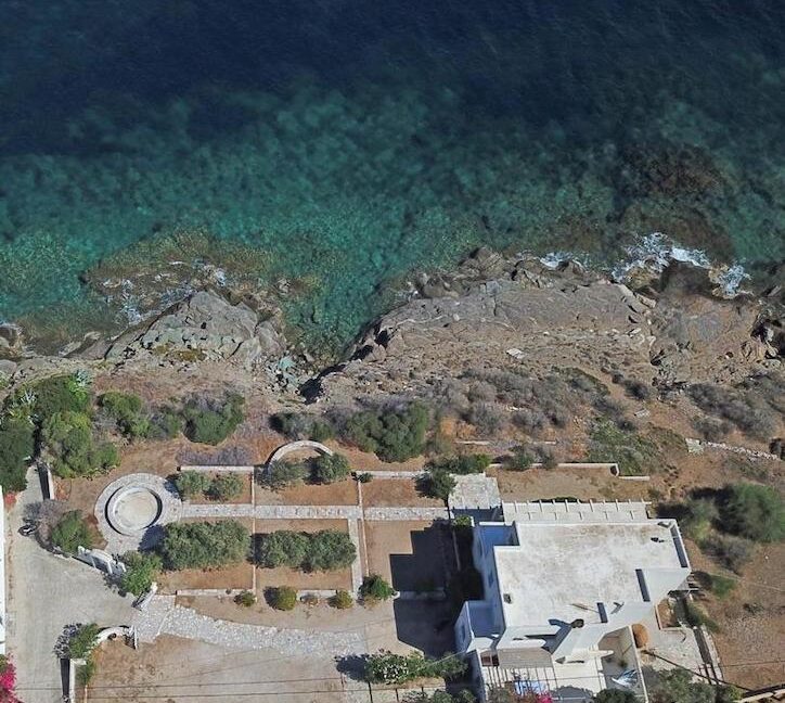 Seafront Villa for Sale in Syros 41