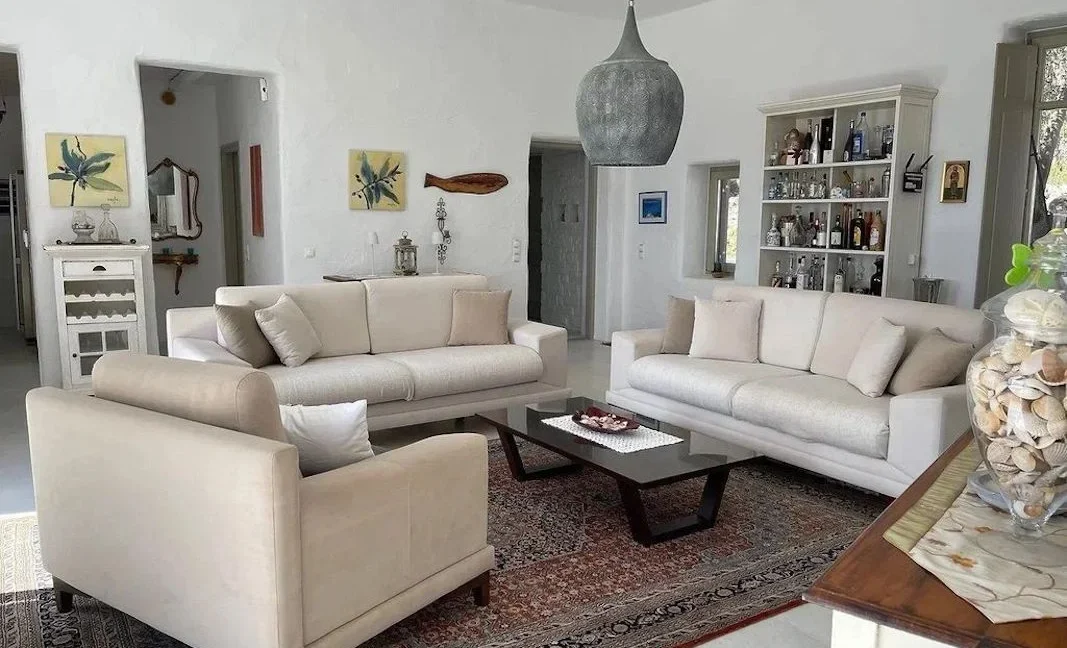 Seaside Elegance in Isterni, Paros Property 17