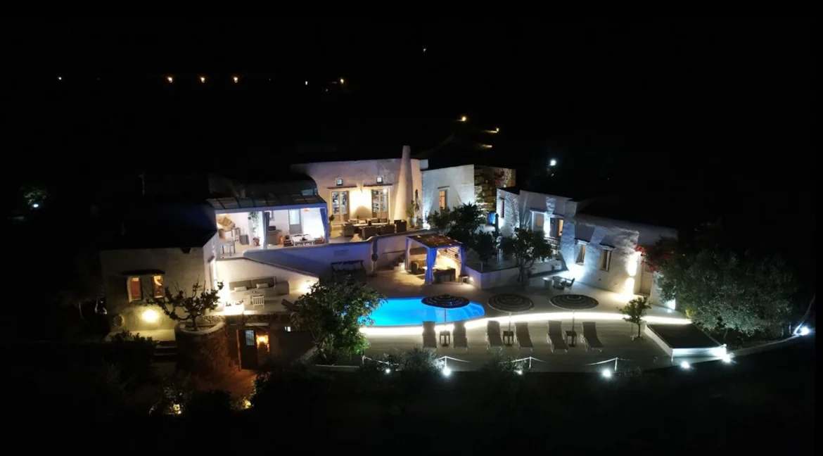 Seaside Elegance in Isterni, Paros Property 4