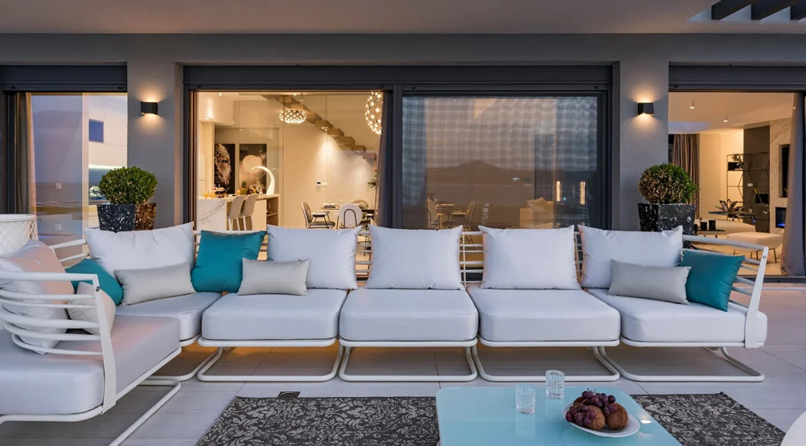 Seaside Luxury Villa with Panoramic Views in Chania, Crete 39