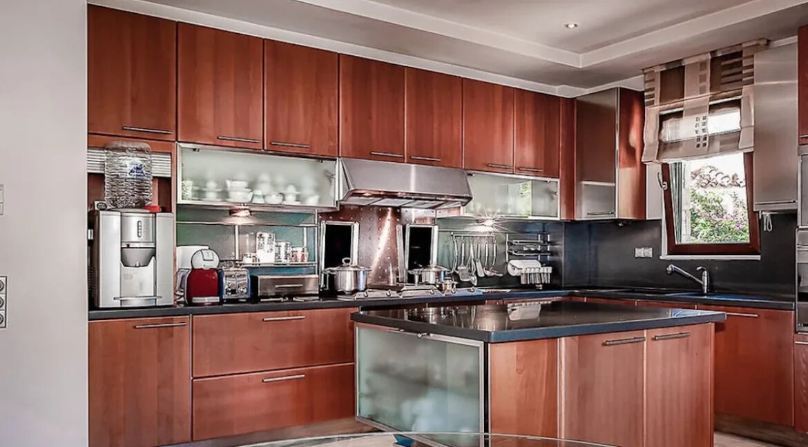 Seaview villa in Saronida, South Athens 11