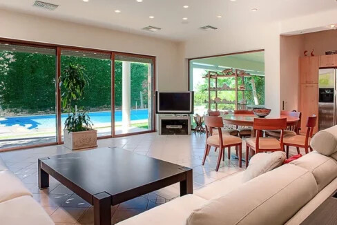 Seaview villa in Saronida, South Athens 14