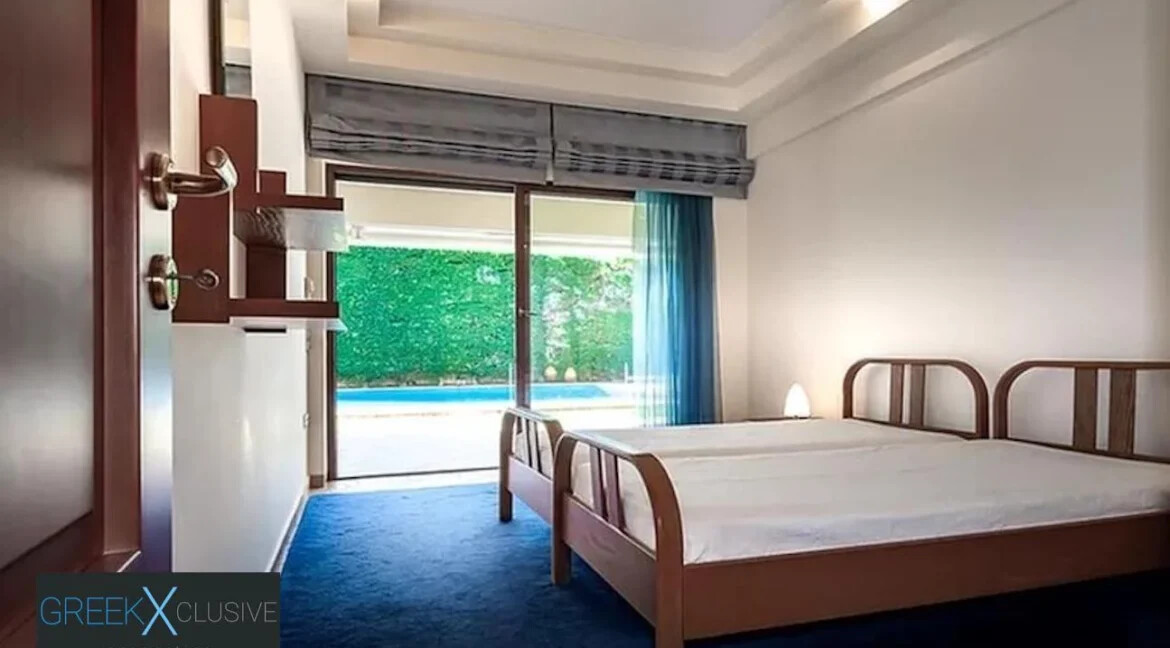 Seaview villa in Saronida, South Athens 8