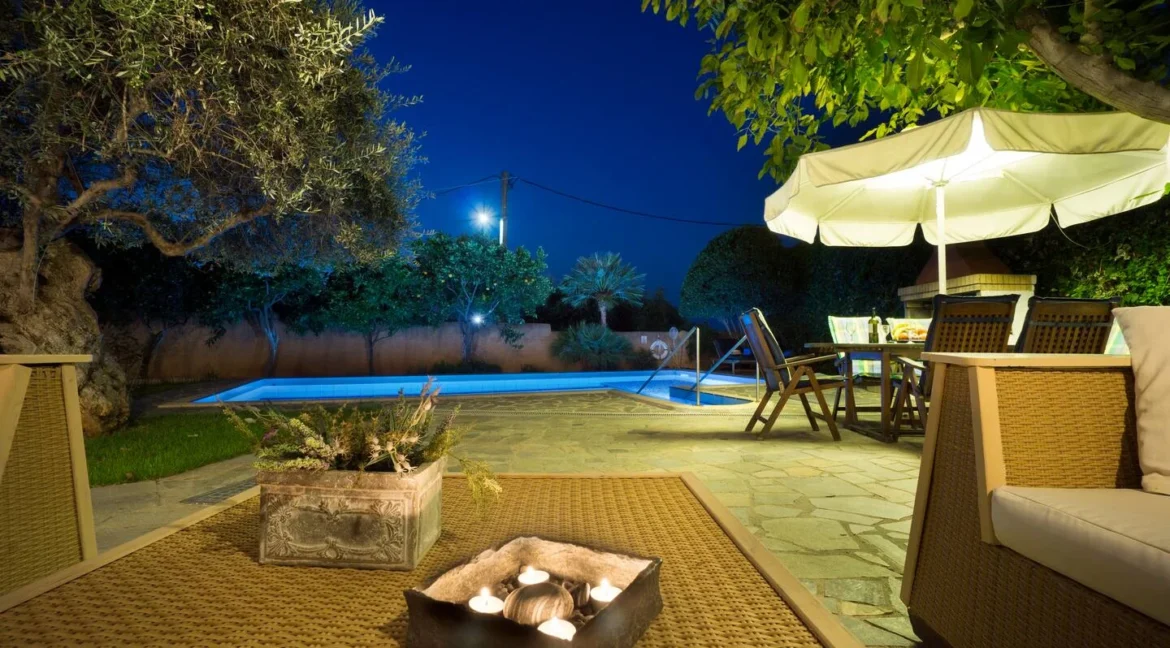 Villa for Sale in Chania Akrotiri 3