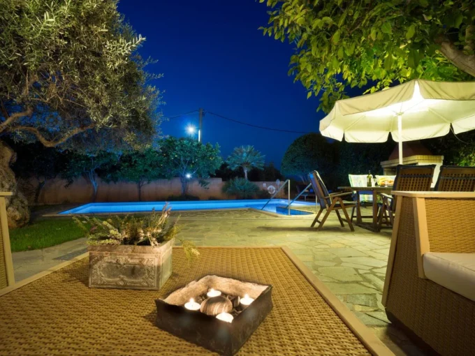 Villa for Sale in Chania Akrotiri