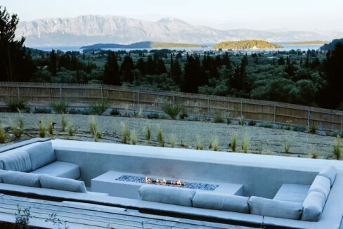 Villa in Nydri Lefkada For Sale 2