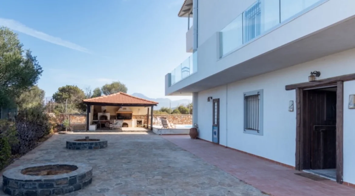 Villa with Pool & Sea Views in Agios Nikolaos Crete 24