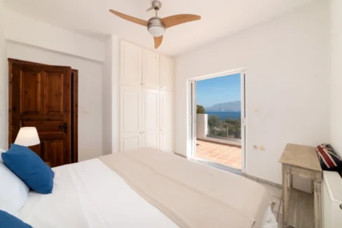 Villa with Pool & Sea Views in Agios Nikolaos Crete 28