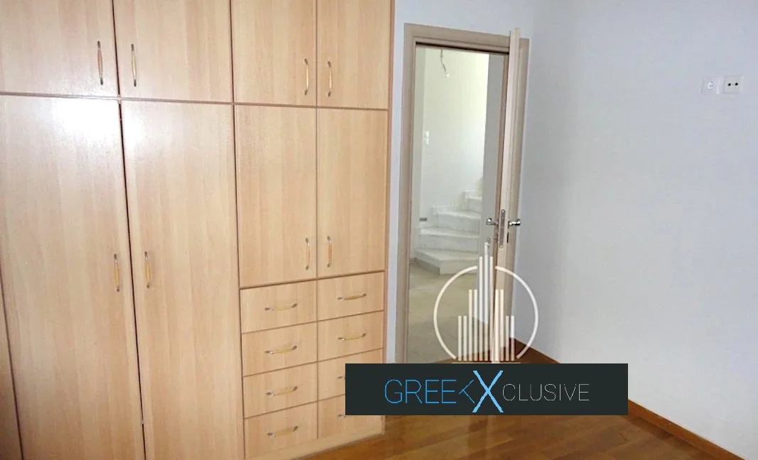 Center of Athens, Ampelokipoi - Maisonette for Sale 9