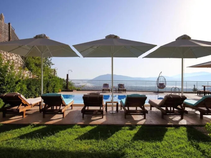Lefkada Exceptional Villa Complex