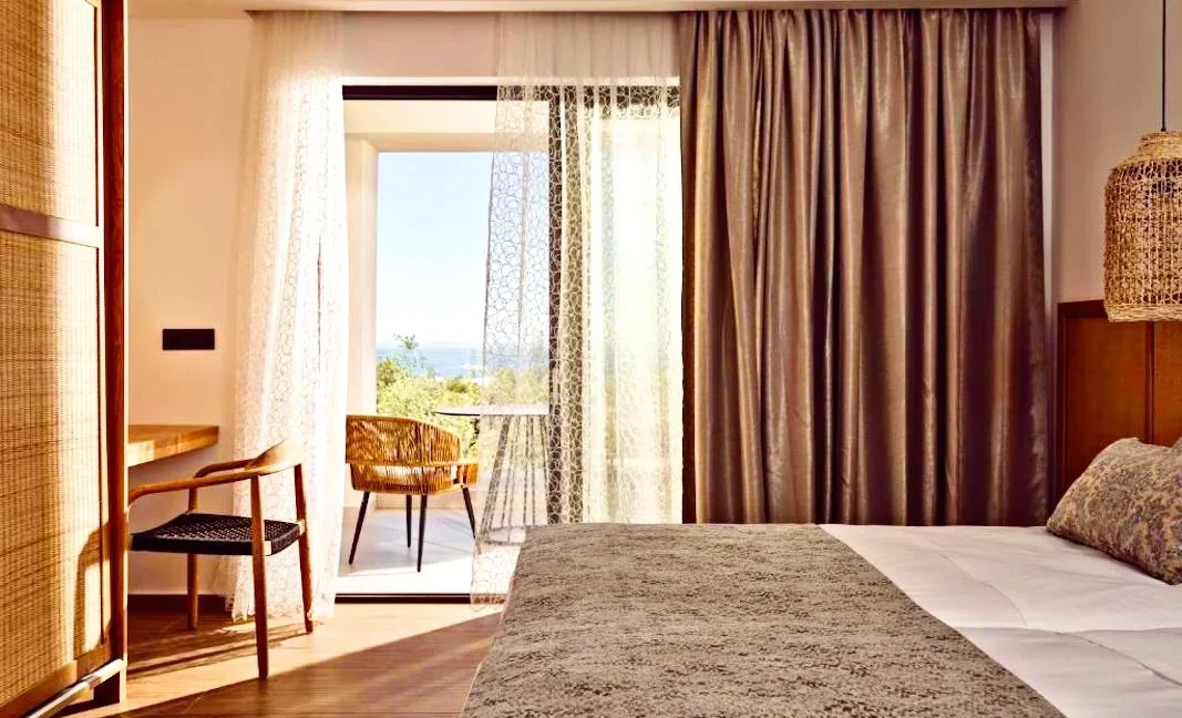 Luxurious 5 Bedroom Seafront Villa Zakynthos Greece11