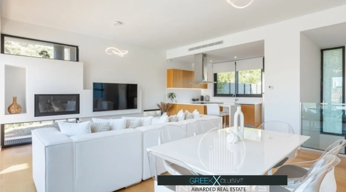 Luxurious Newly-Built Maisonette for Sale in Voula, South Athens 26