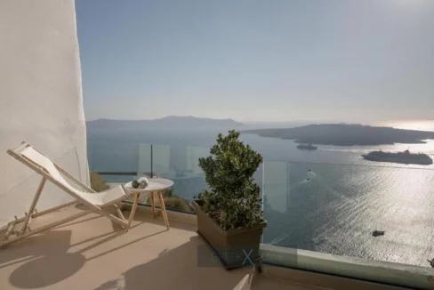 Luxurious Villa for Sale in Santorini, Fira 7