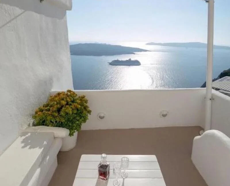 Luxurious Villa for Sale in Santorini, Fira 9