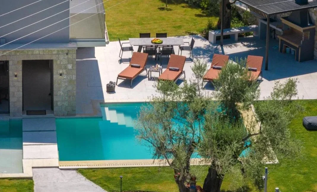 Luxury villa for Sale Lefkada Greece 4