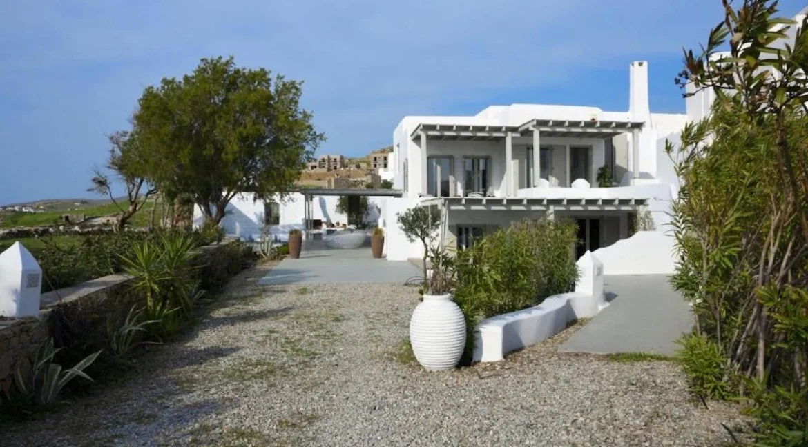 Mykonos Property in Kalafatis 3