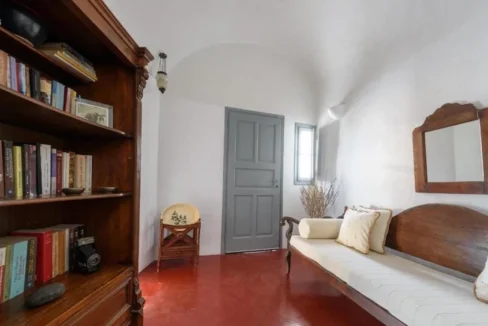 Traditional House for Sale Emporio Santorini 11