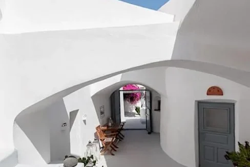 Traditional House for Sale Emporio Santorini 29