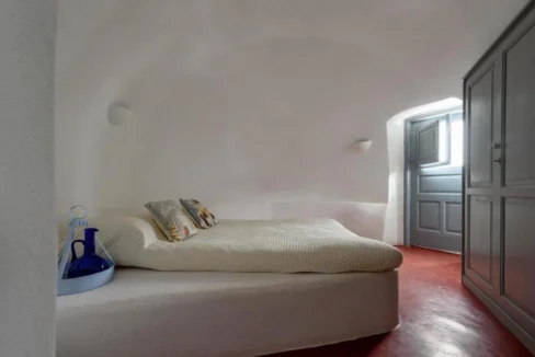 Traditional House for Sale Emporio Santorini 9