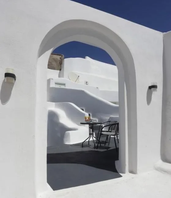 Traditional Residences in Mesaria, Santorini - For Sale 16