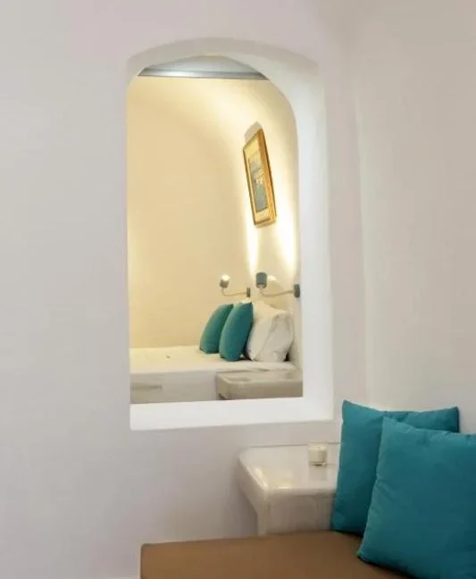 Traditional Residences in Mesaria, Santorini - For Sale 26
