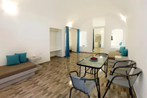 Traditional Residences in Mesaria, Santorini - For Sale 4