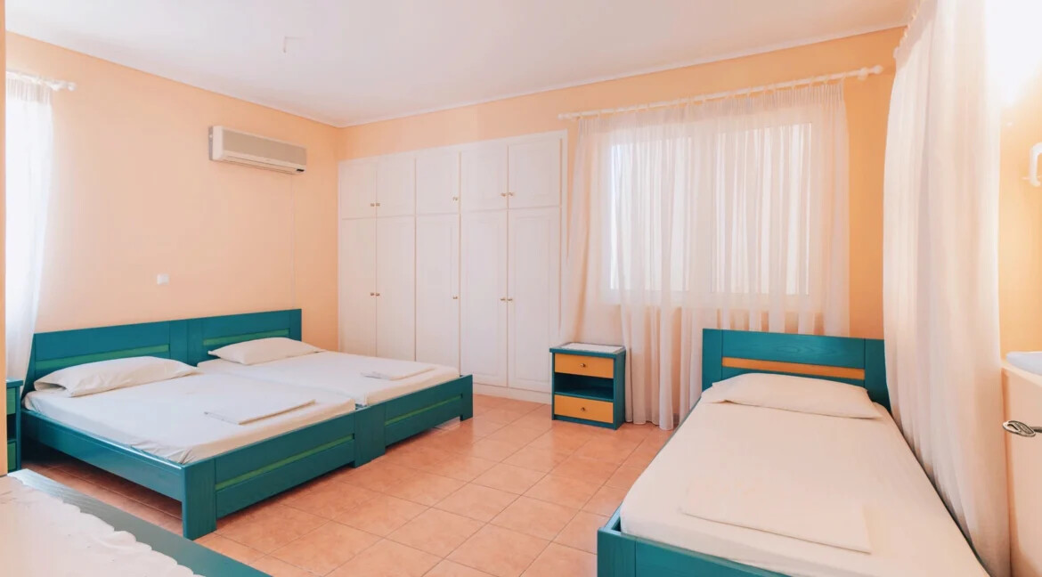 Tranquil Villa with Breathtaking Sea Views in Alonissos 8