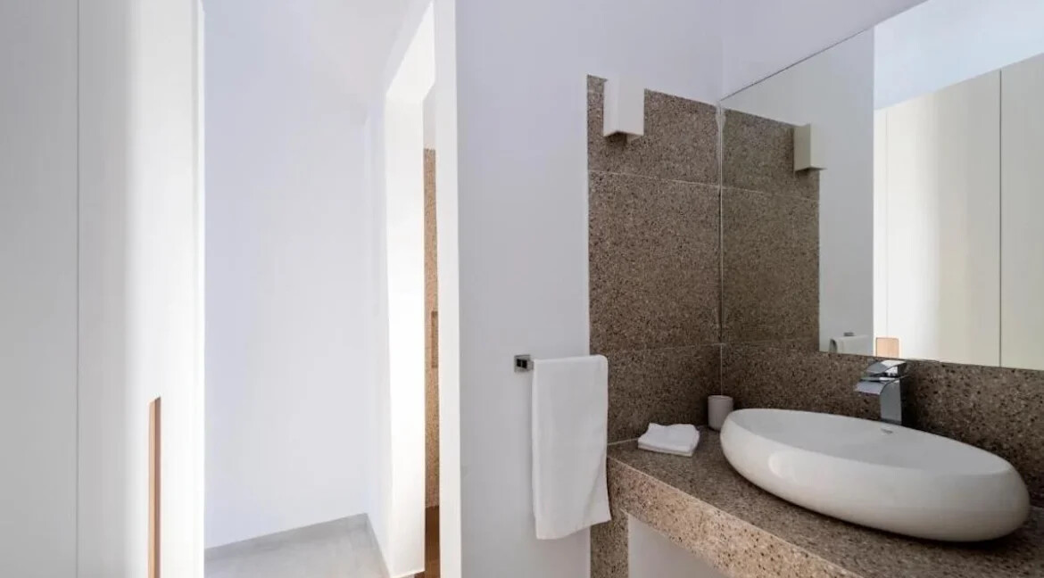 Villa for Sale in Paros Greece, Kamares 19