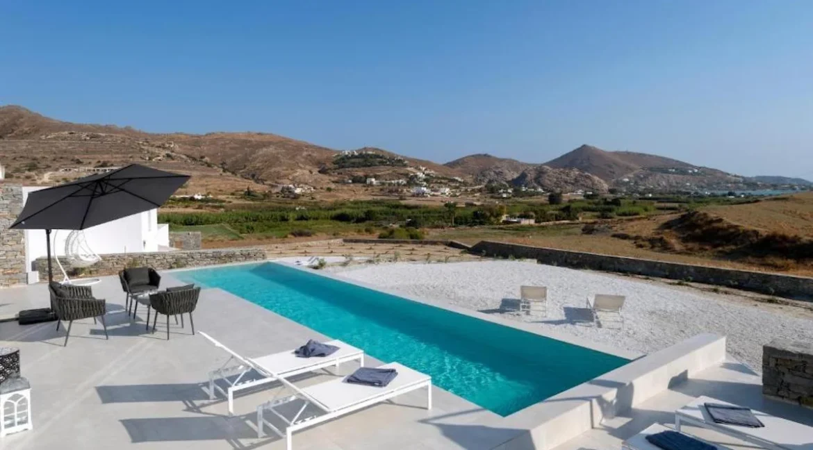 Villa for Sale in Paros Greece, Kamares 32