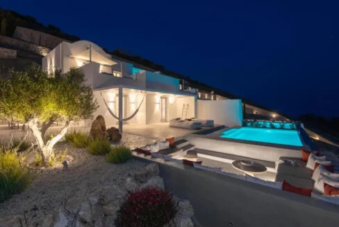 2 Luxury Villas Santorini for sale 23