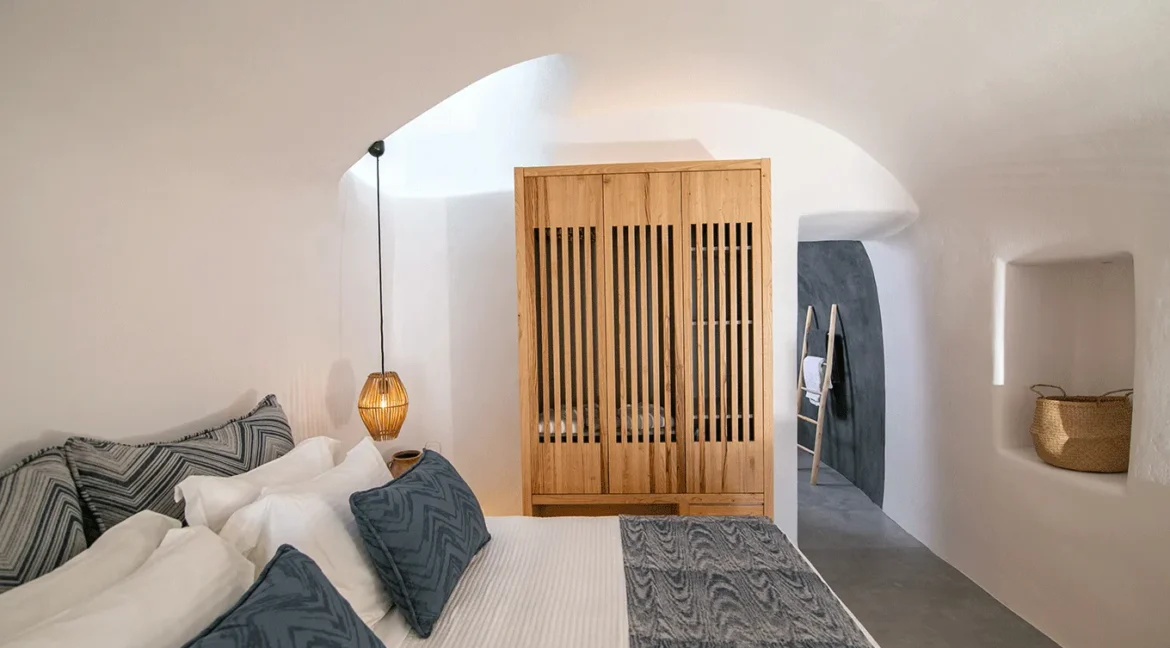 Listing photograph 8 of 11 of the house in Pyrgos Kallistis, published by Greek Exclusive Properties.