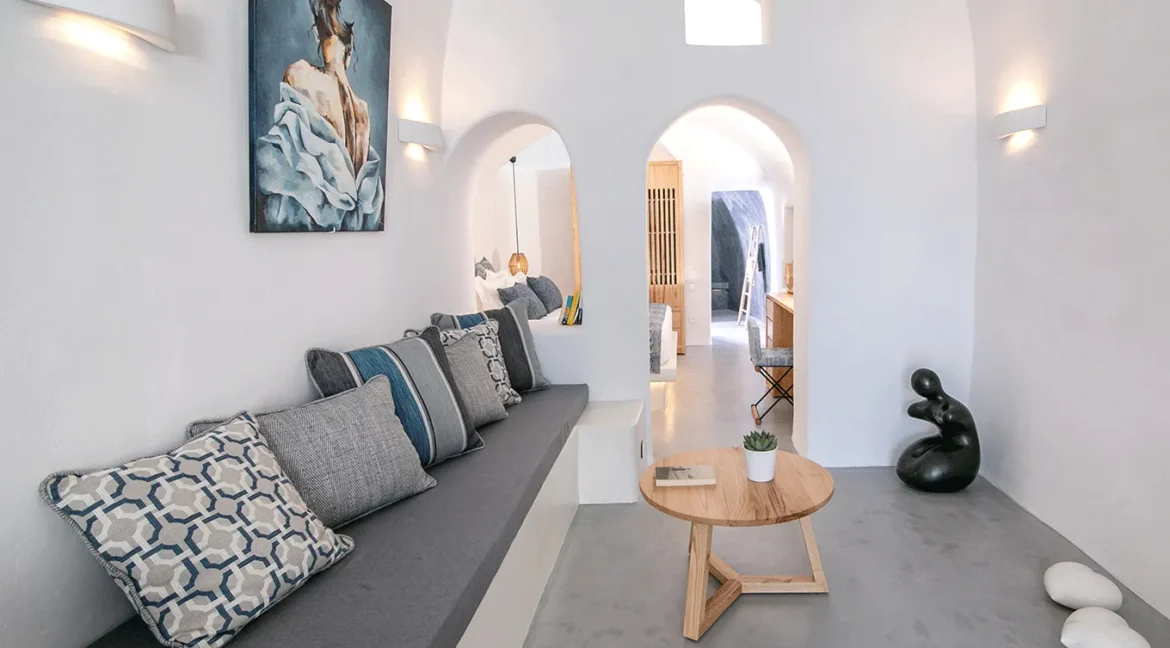 Listing photograph 5 of 11 of the house in Pyrgos Kallistis, published by Greek Exclusive Properties.
