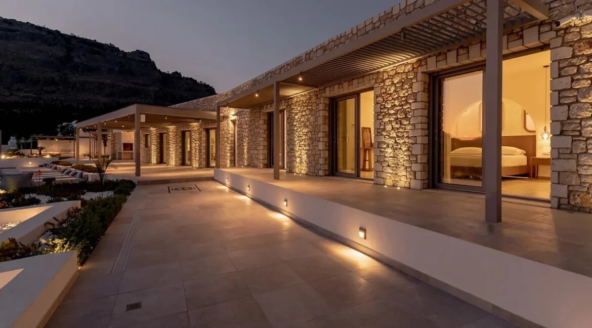 For Sale Exceptional Luxury Villa in Rhodes 1