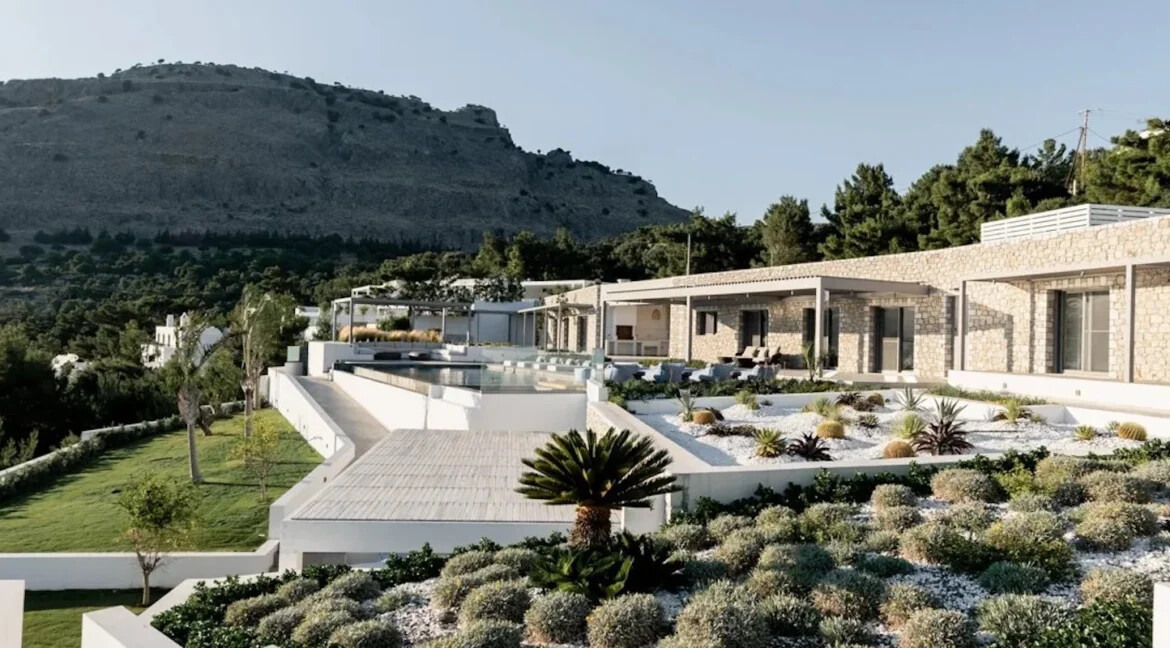 For Sale Exceptional Luxury Villa in Rhodes 28