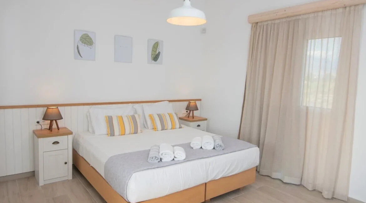 Luxurious beachfront villa for sale in South Crete Greece 14