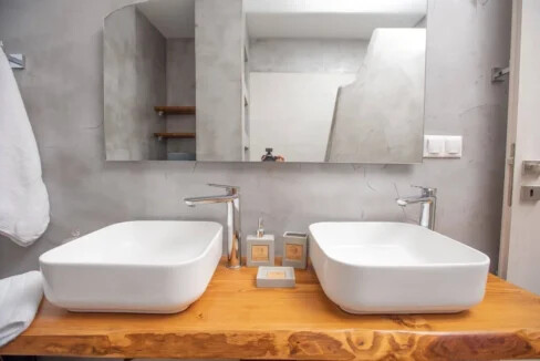 Luxurious beachfront villa for sale in South Crete Greece 18