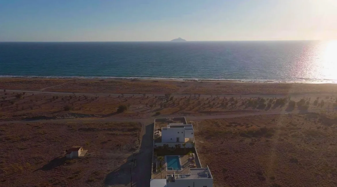 Luxurious beachfront villa for sale in South Crete Greece 4