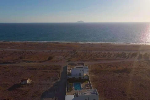 Luxurious beachfront villa for sale in South Crete Greece 4