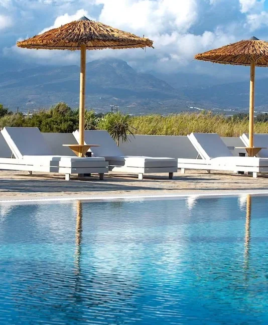 Luxurious beachfront villa for sale in South Crete Greece 9