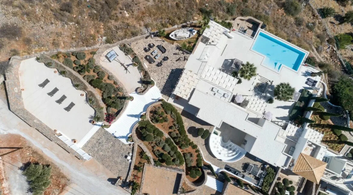 Luxury Estate in Elounda Crete for sale 85