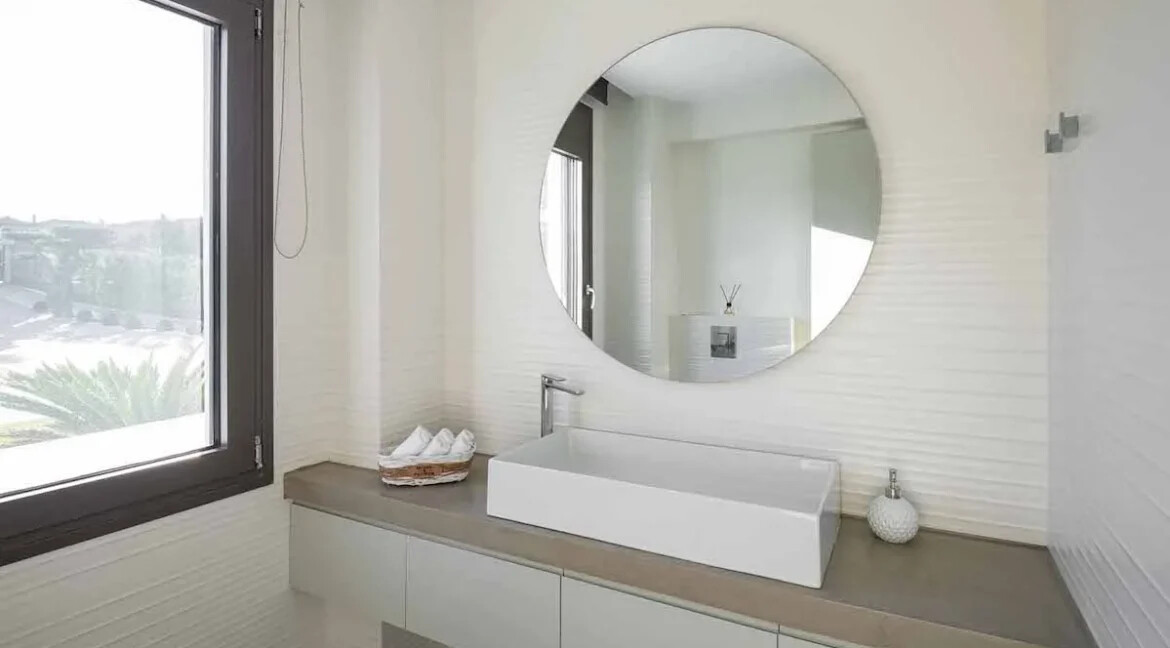 Modern Villa in Kassandra Halkidiki 8